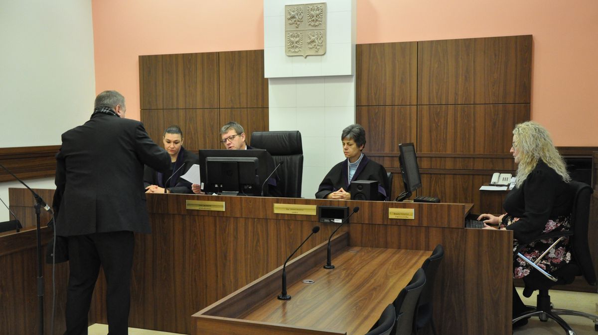 Místopředseda vrchního soudu ve sporu o pozemky kolem Jaroměře opět neuspěl
